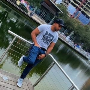 Meet your Posher, Frank